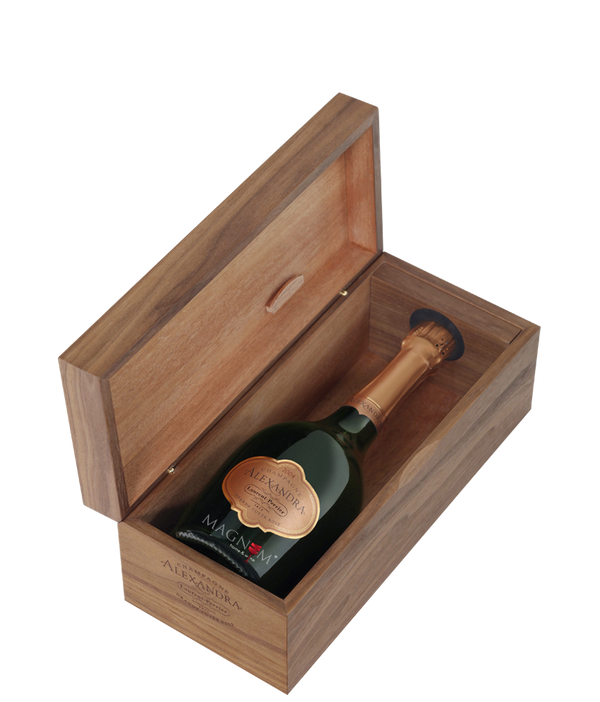 Laurent-Perrier Alexandra Rosé  bei Magnum home & wine Collections
